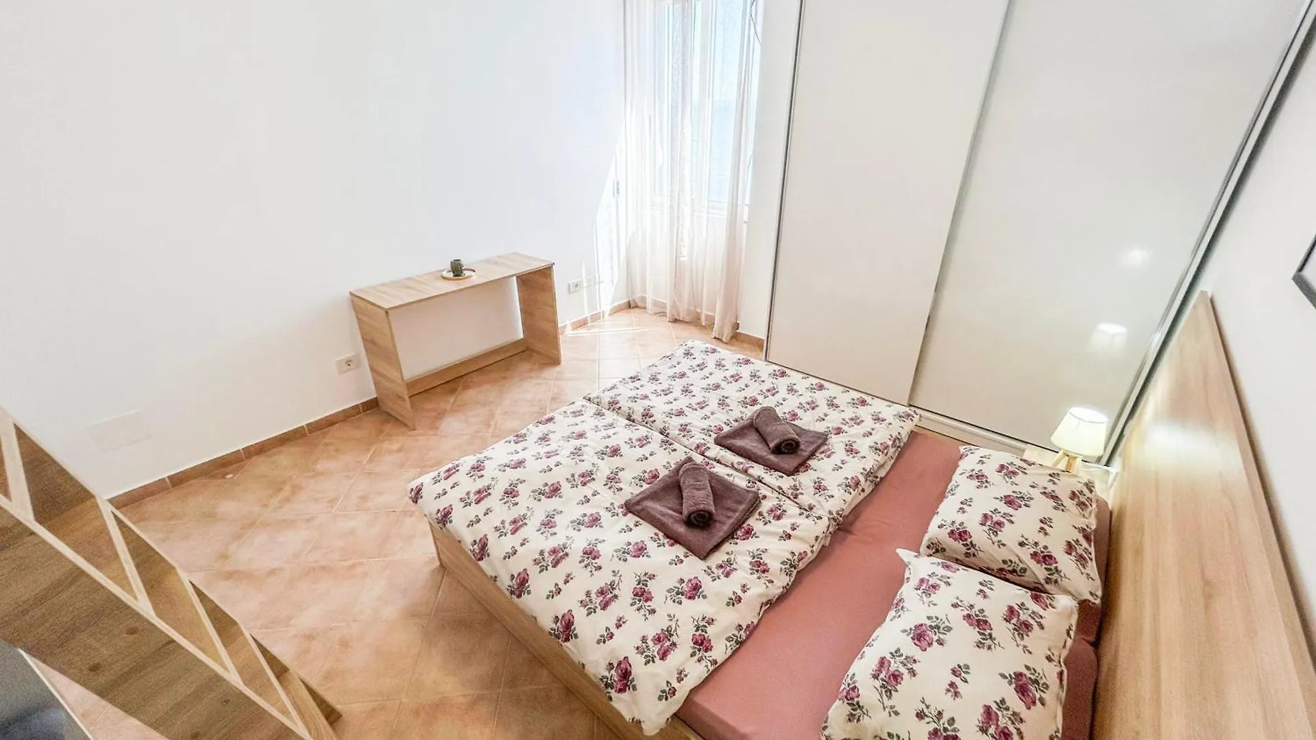 Oceanfront Oasis 770 Apartment Durres 0*,  Albania